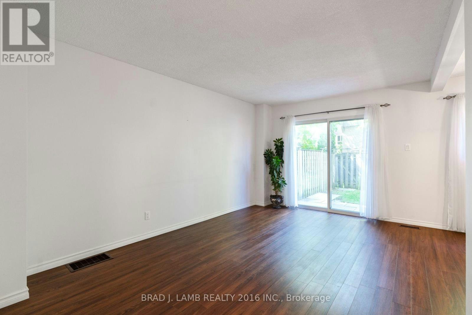 TH 12-405 Hyacinthe Boulevard, Mississauga, ON, L5A 3N1 - 4