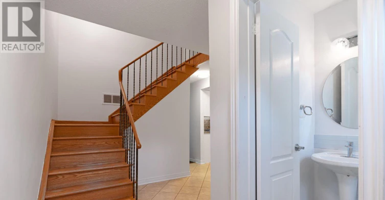 TH 12-405 Hyacinthe Boulevard, Mississauga, ON, L5A 3N1