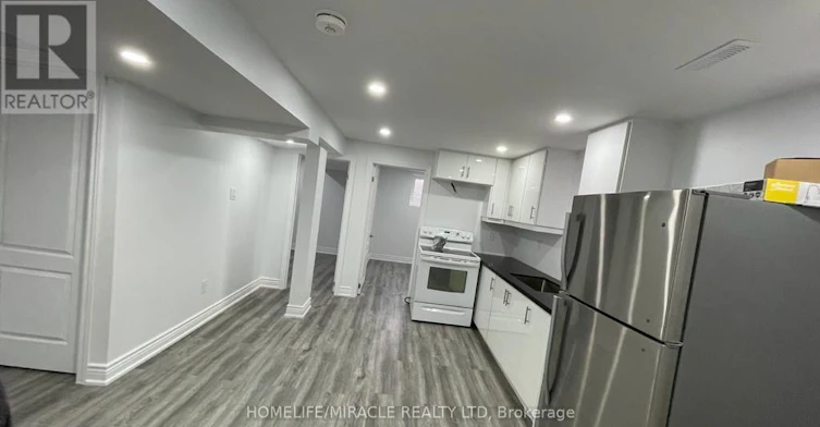 BSMT-7010 Cordingley Crescent, Mississauga, ON, L5N 4Z5 - 5