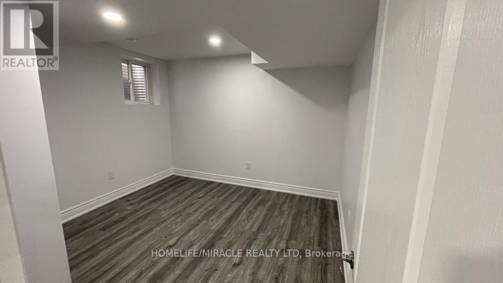 BSMT-7010 Cordingley Crescent, Mississauga, ON, L5N 4Z5 - 7