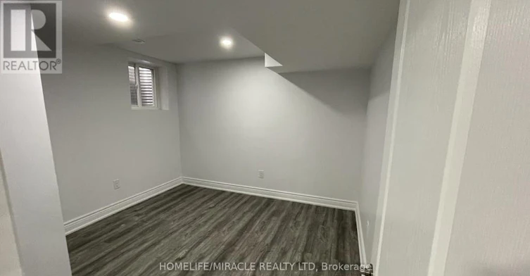 BSMT-7010 Cordingley Crescent, Mississauga, ON, L5N 4Z5 - 7