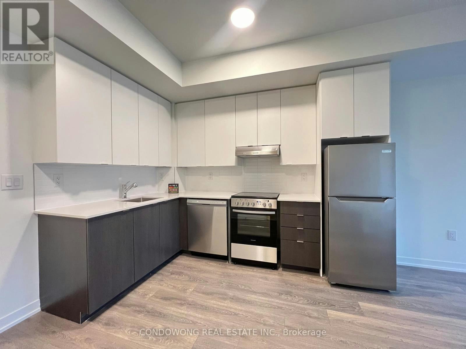 507-165 Canon Jackson Drive, Toronto, ON, M6M 0C4 - 2
