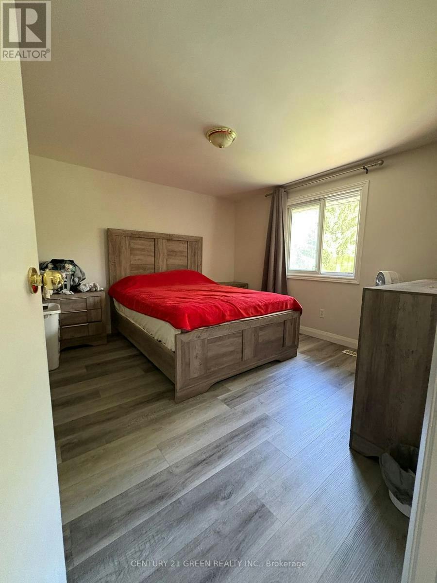 MAIN & 2ND-32 Elvira Crescent, London, ON, N6E 2P4 - 6