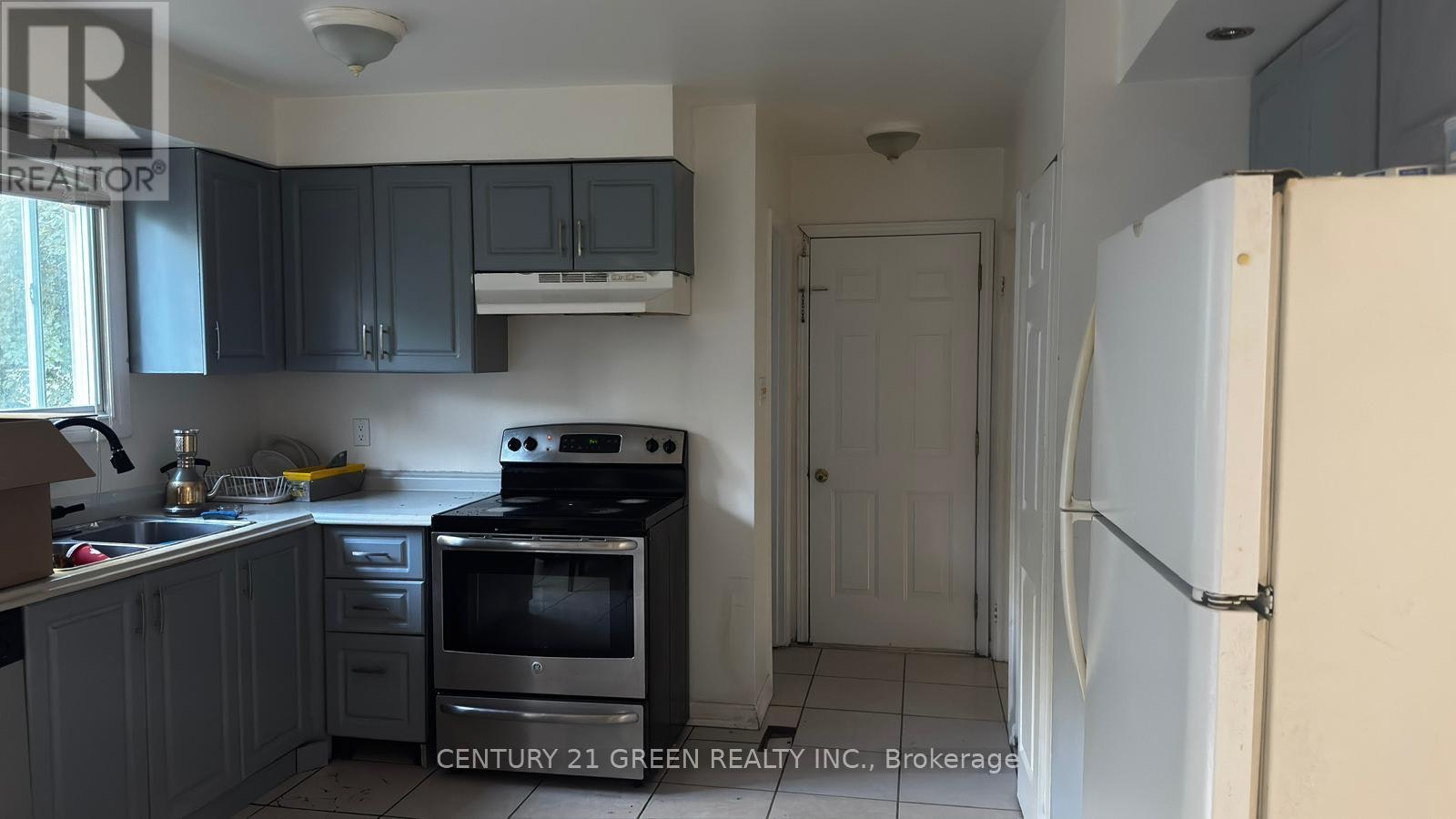 32 Elvira Crescent, London, ON, N6E 2P4 - 6