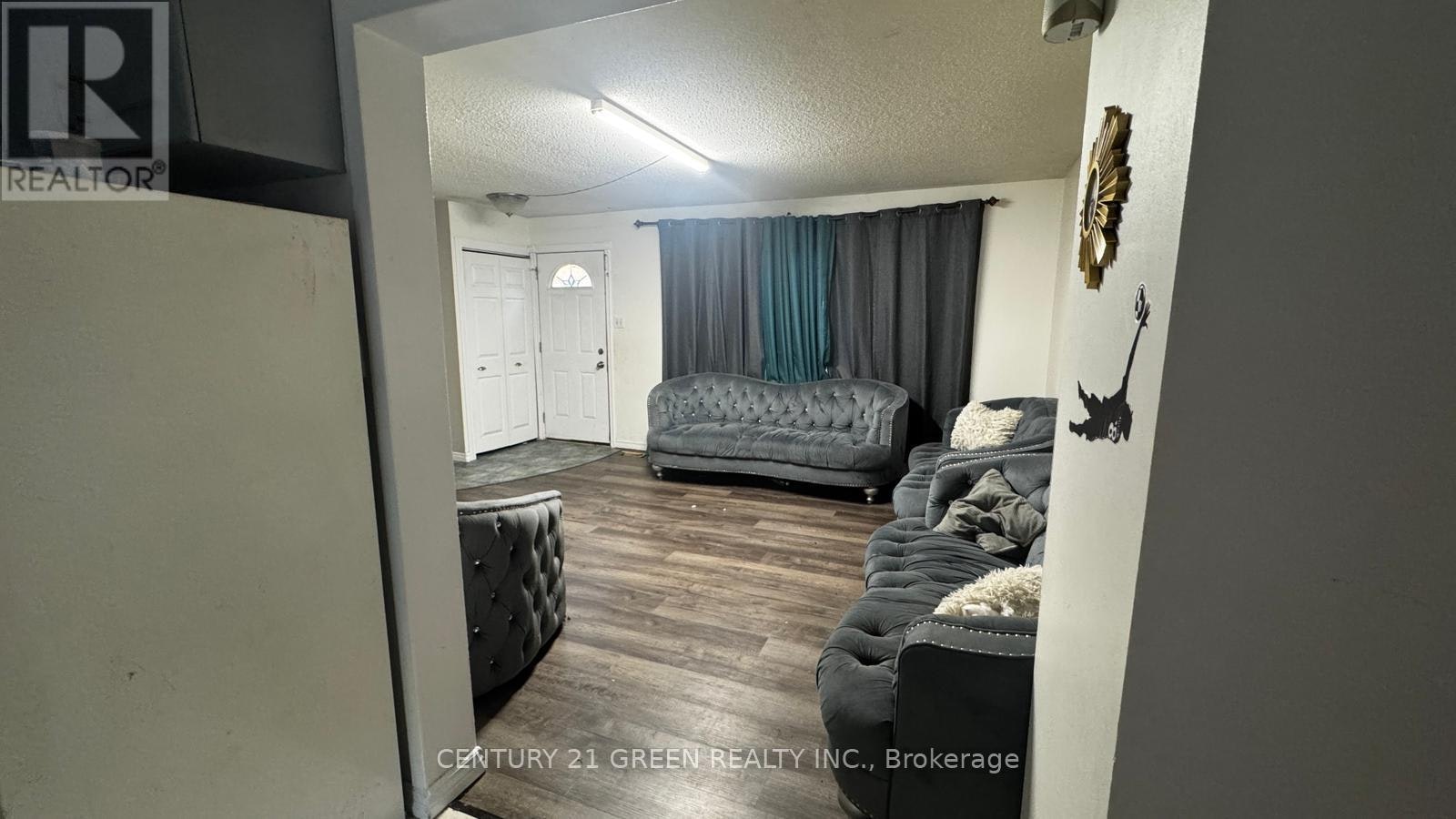 32 Elvira Crescent, London, ON, N6E 2P4 - 4