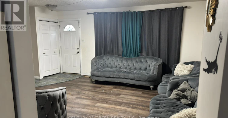 32 Elvira Crescent, London, ON, N6E 2P4 - 2