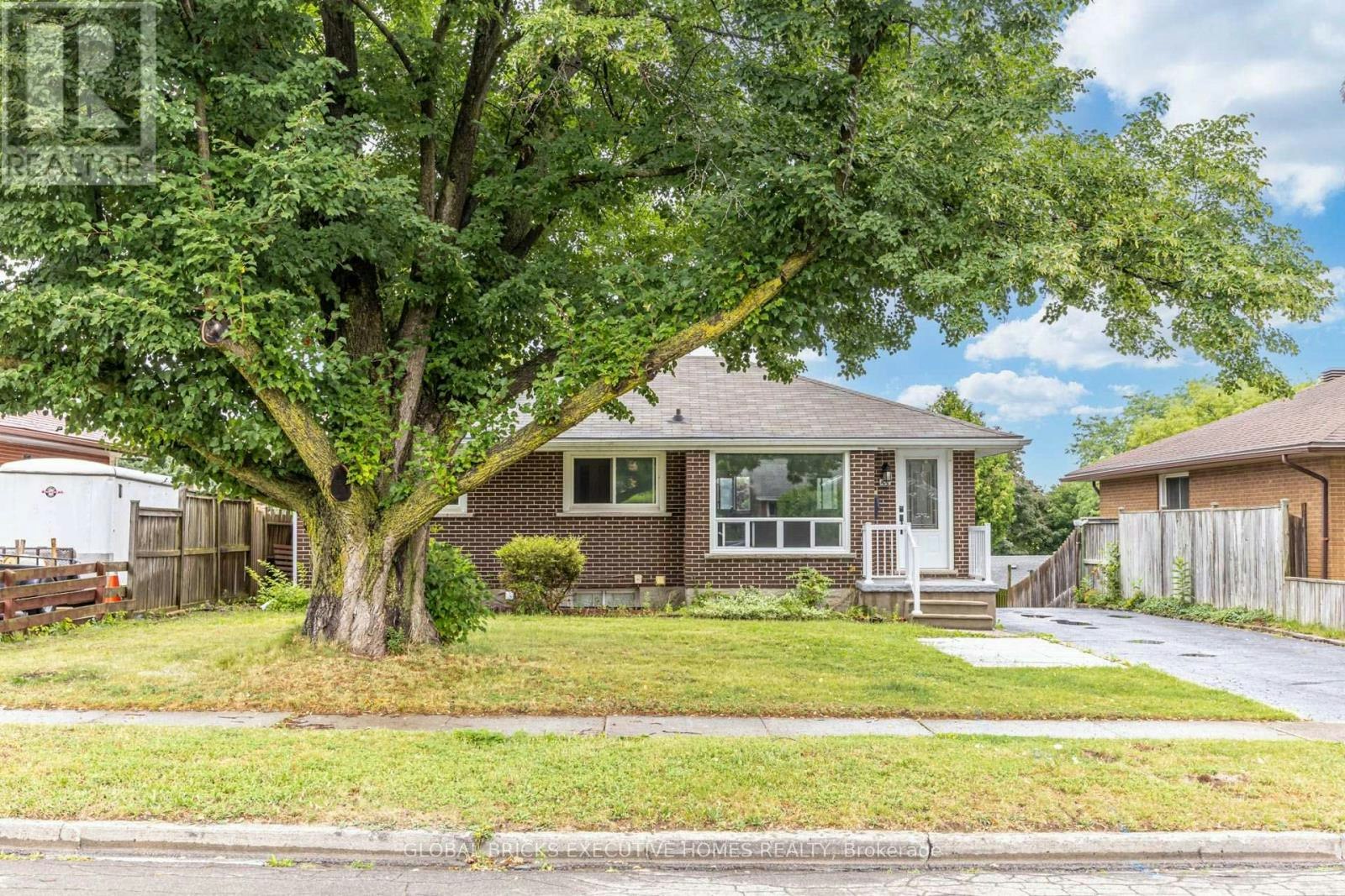 100 Lauris Avenue, Cambridge, ON, N1R 5L4