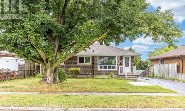 100 Lauris Avenue