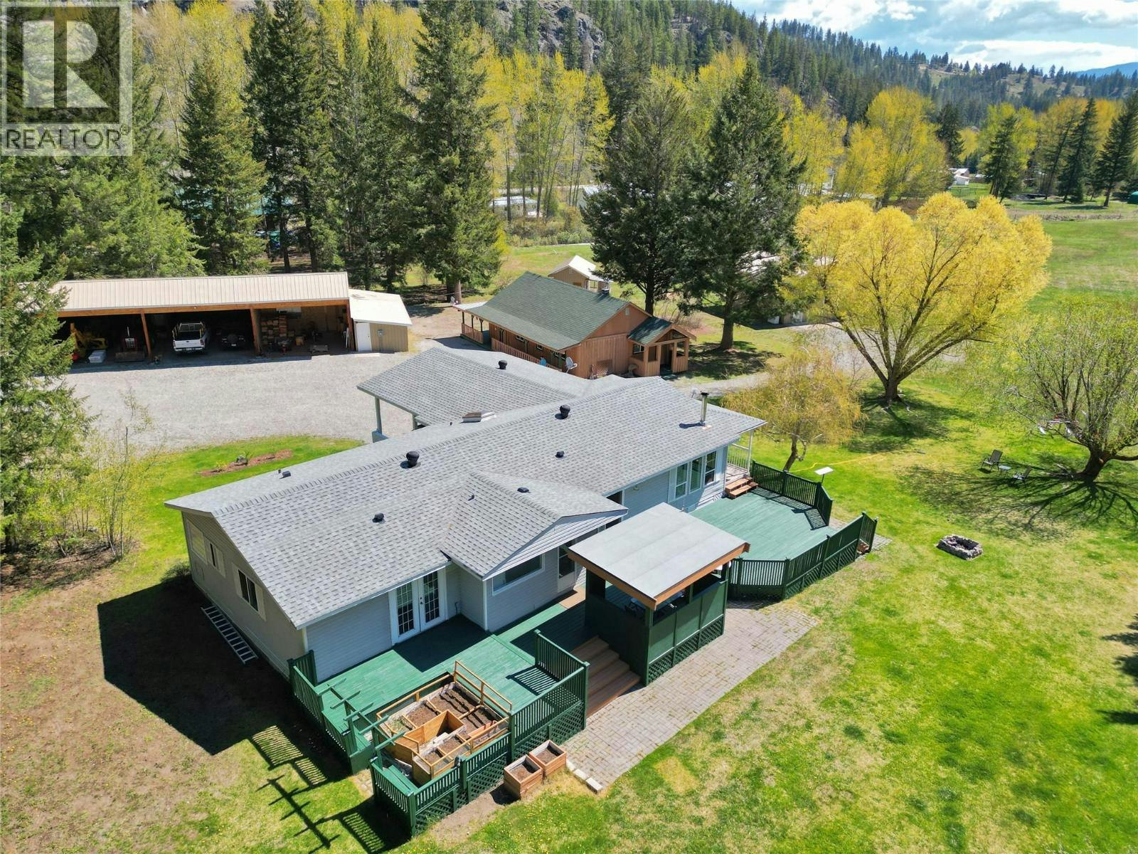 1094 5a Highway, Princeton, BC, V0X 1W0
