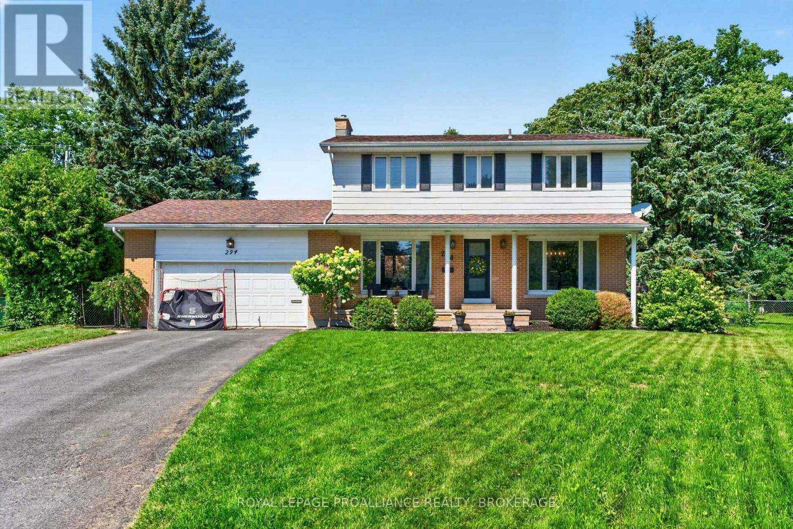 294 Rosemount Terrace, Kingston, ON, K7M 4A3