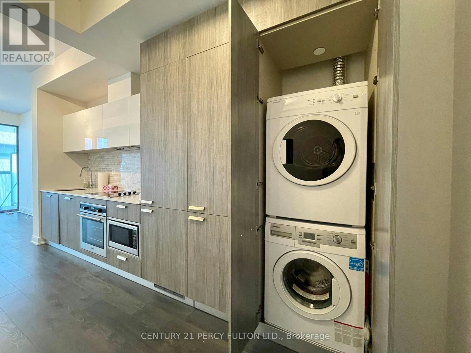2108-50 Charles Street E, Toronto, ON, M4Y 1T1 - 3