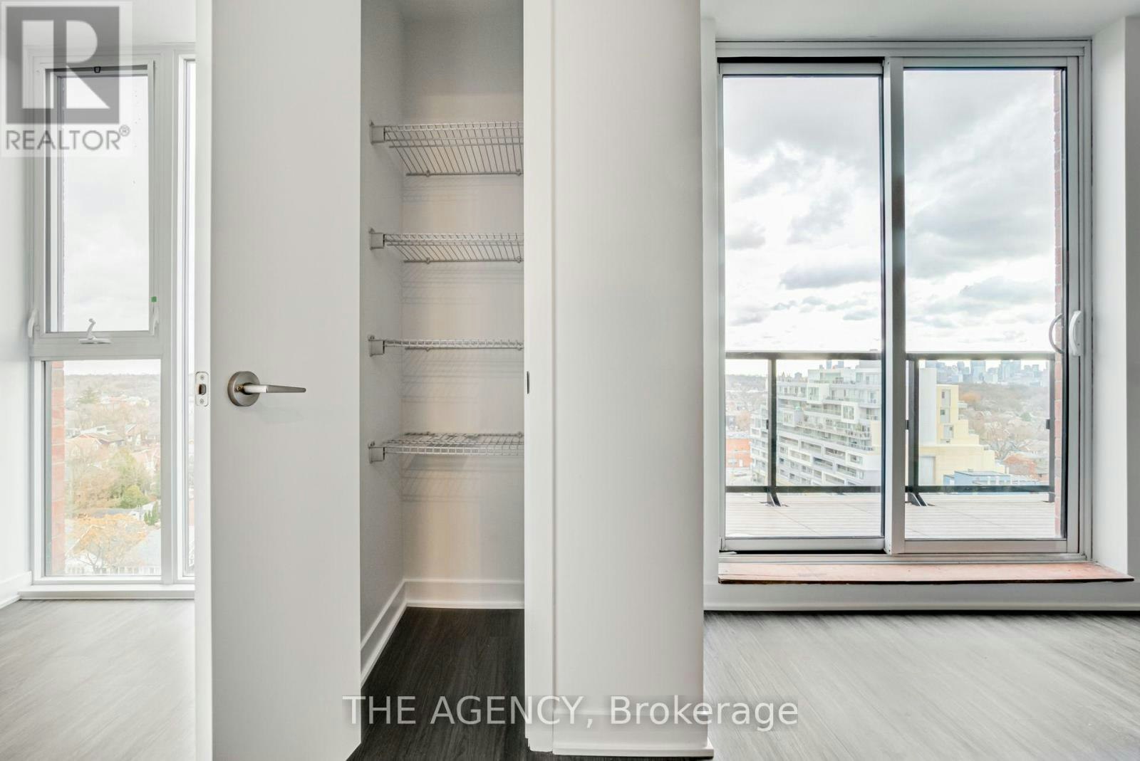1204-185 Alberta Avenue, Toronto, ON, M6C 1C5 - 21