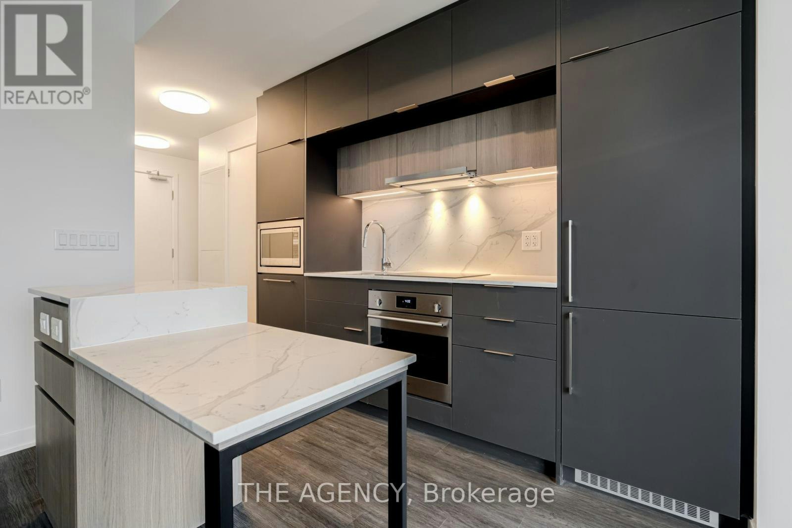1204-185 Alberta Avenue, Toronto, ON, M6C 1C5 - 7