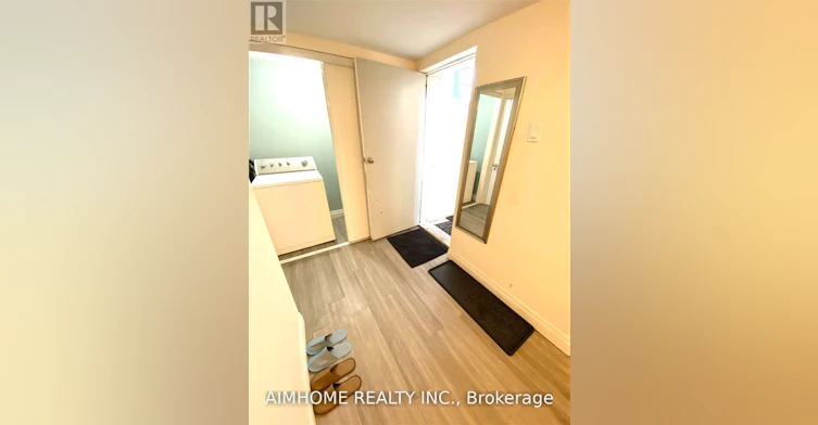 432 Fernleigh (Bsmt Circle S, Richmond Hill, ON, L4C 1E6 - 7