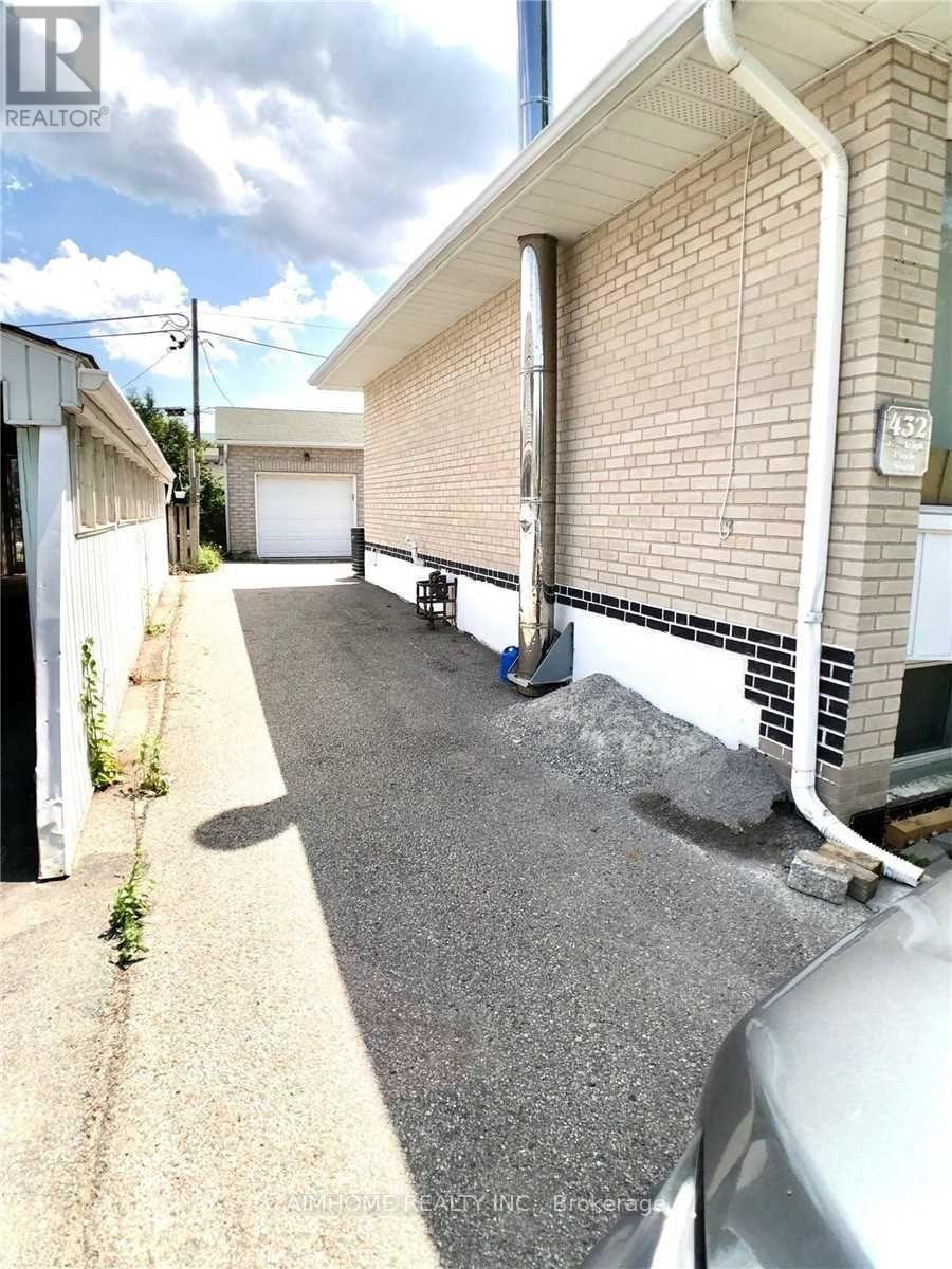 432 Fernleigh (Bsmt Circle S, Richmond Hill, ON, L4C 1E6 - 5