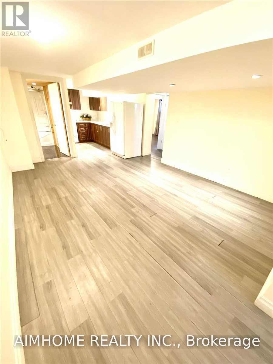 432 Fernleigh (Bsmt Circle S, Richmond Hill, ON, L4C 1E6 - 12