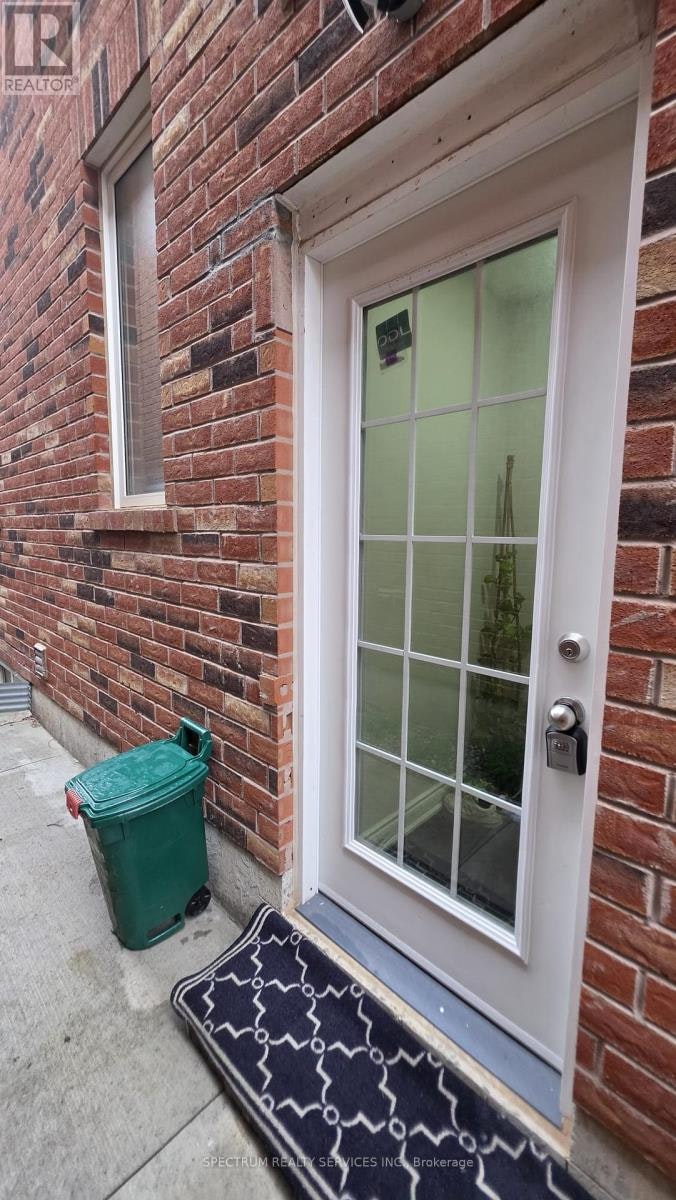 LOWER-1108 Savoline Boulevard, Milton, ON, L9T 8P5 - 2