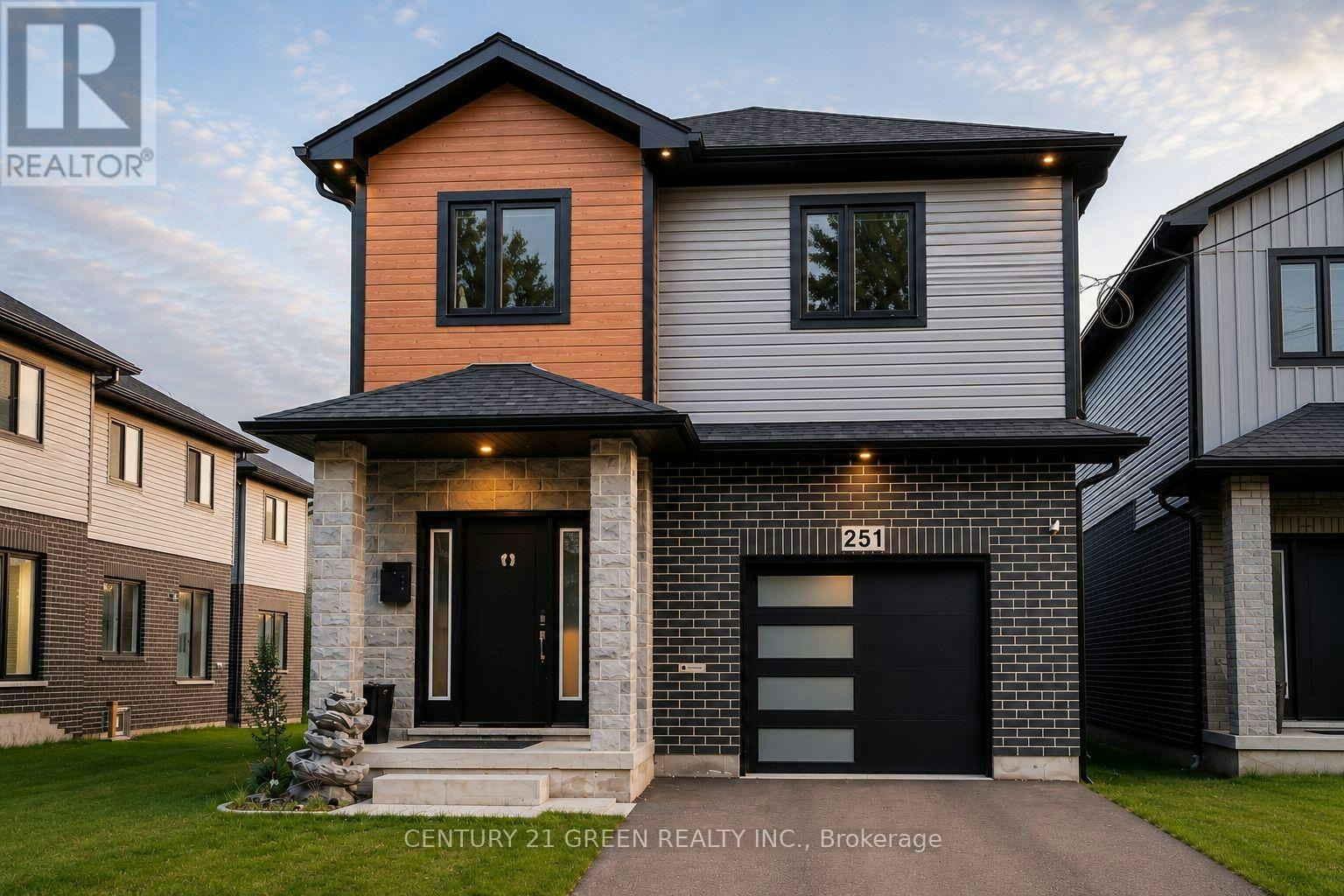 251 Clark Avenue, Kitchener, ON, N2C 2A9