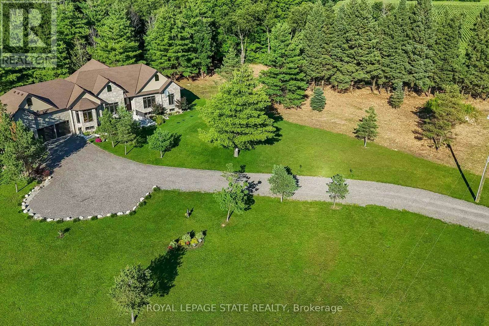 986 8 Highway, Hamilton, ON, L9H 5E1