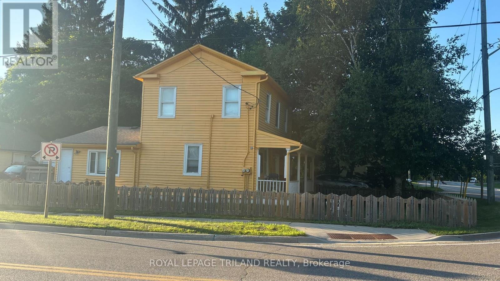 4597 Sunset Drive, Port Stanley, ON, N5L 1B4