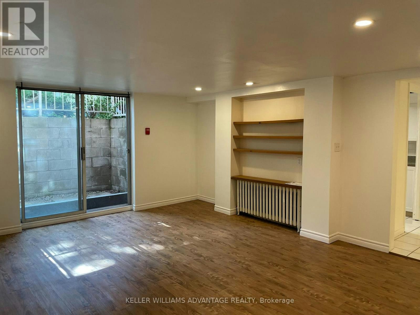 BASEMENT-347 Walmer Road, Toronto, ON, M5R 2Y3 - 5