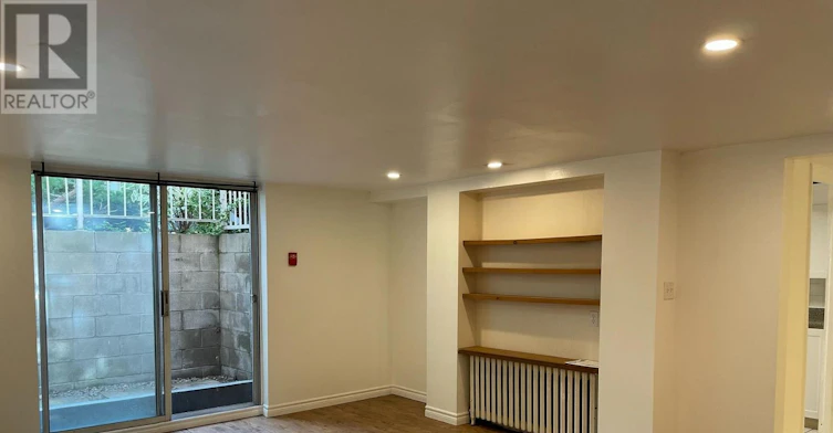 BASEMENT-347 Walmer Road, Toronto, ON, M5R 2Y3 - 5