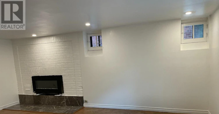 BASEMENT-347 Walmer Road, Toronto, ON, M5R 2Y3 - 14