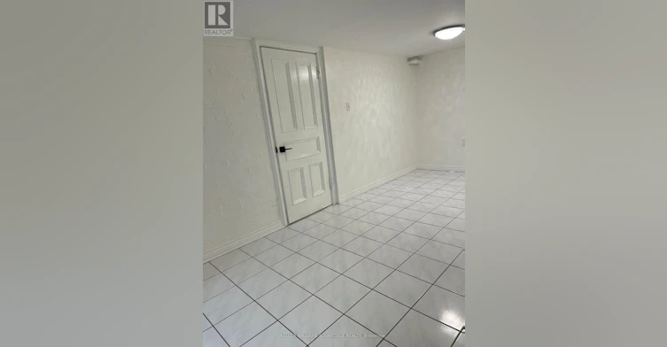 BASEMENT-347 Walmer Road, Toronto, ON, M5R 2Y3 - 7