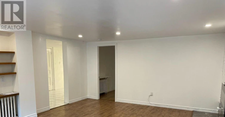 BASEMENT-347 Walmer Road, Toronto, ON, M5R 2Y3 - 13
