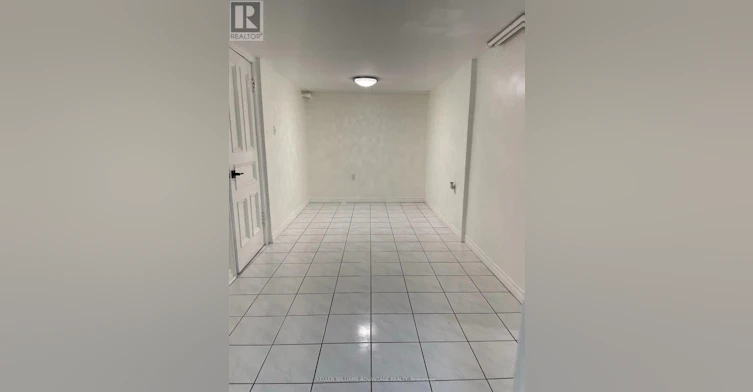 BASEMENT-347 Walmer Road, Toronto, ON, M5R 2Y3 - 17