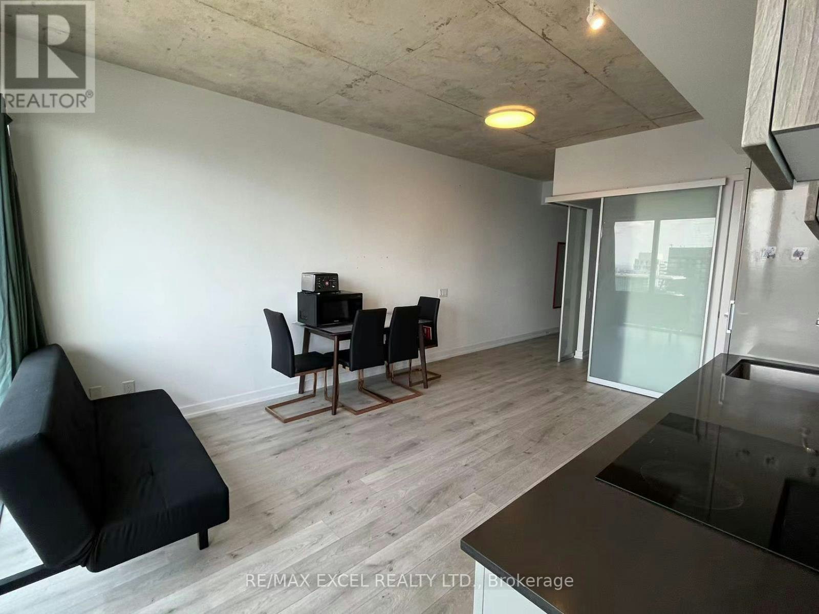 3702-161 Roehampton Avenue, Toronto, ON, M4P 0C8 - 14