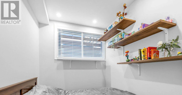 LOWER LEVEL-623 Dupont Street, Toronto, ON, M6G 1Z3 - 19