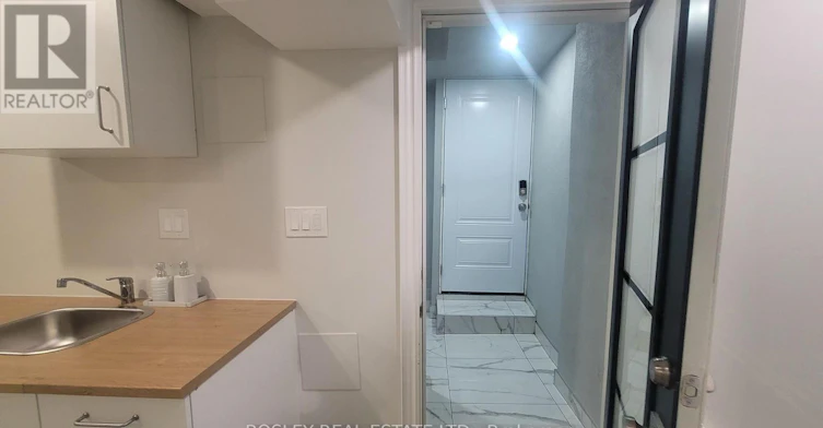 LOWER LEVEL-623 Dupont Street, Toronto, ON, M6G 1Z3 - 8
