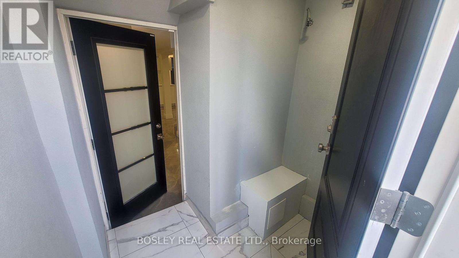 LOWER LEVEL-623 Dupont Street, Toronto, ON, M6G 1Z3 - 4