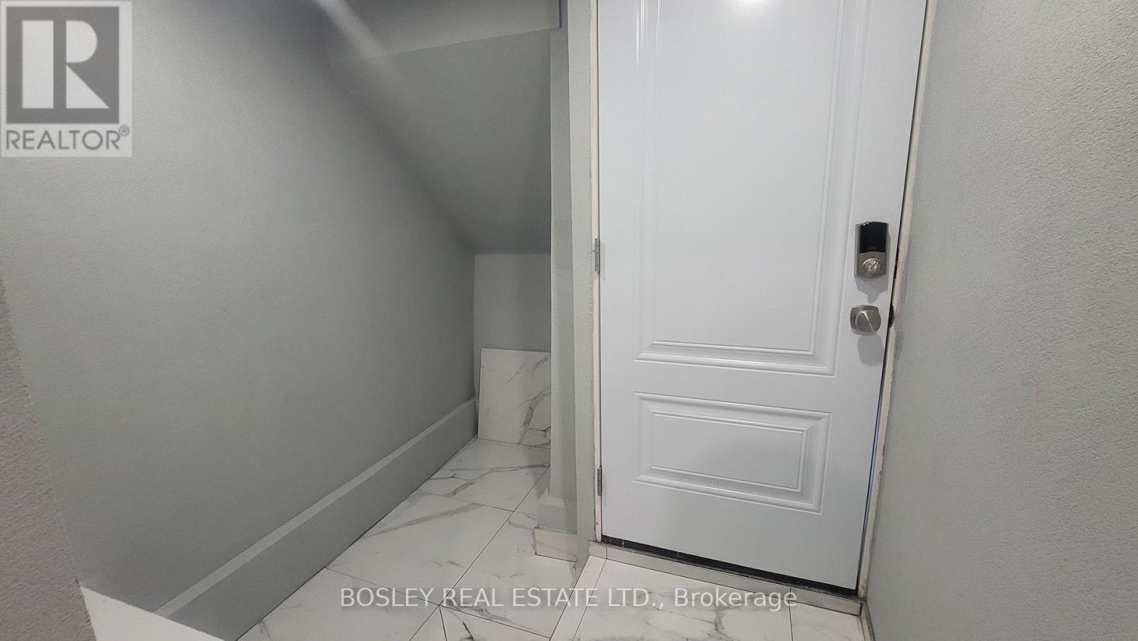 LOWER LEVEL-623 Dupont Street, Toronto, ON, M6G 1Z3 - 7