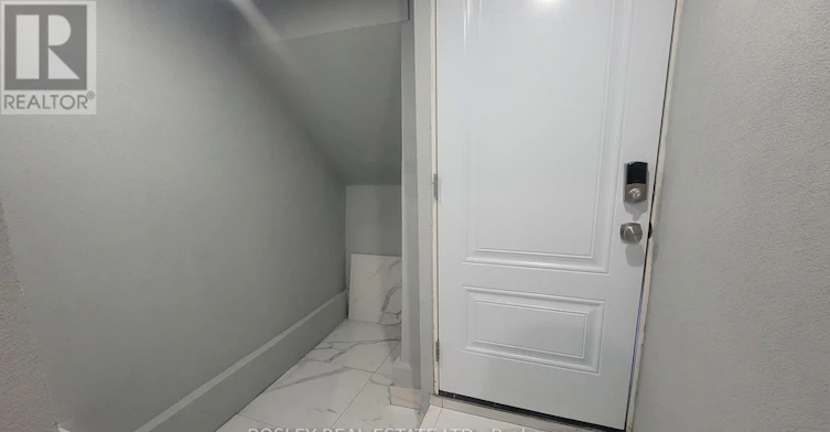 LOWER LEVEL-623 Dupont Street, Toronto, ON, M6G 1Z3 - 7