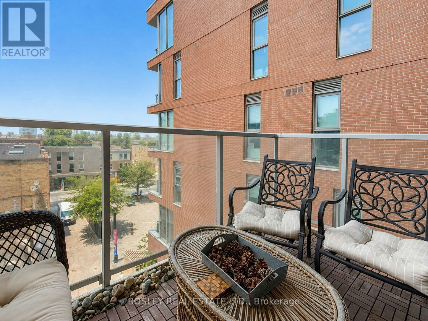 531-30 Baseball Place, Toronto, ON, M4M 0E8 - 17