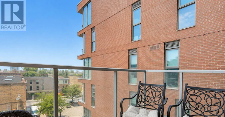 531-30 Baseball Place, Toronto, ON, M4M 0E8 - 17