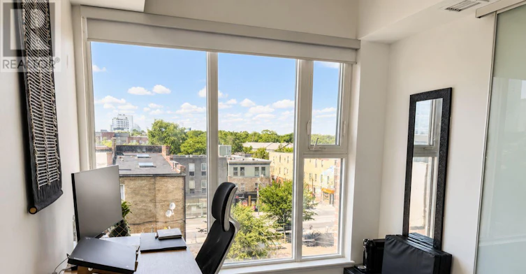 531-30 Baseball Place, Toronto, ON, M4M 0E8 - 8