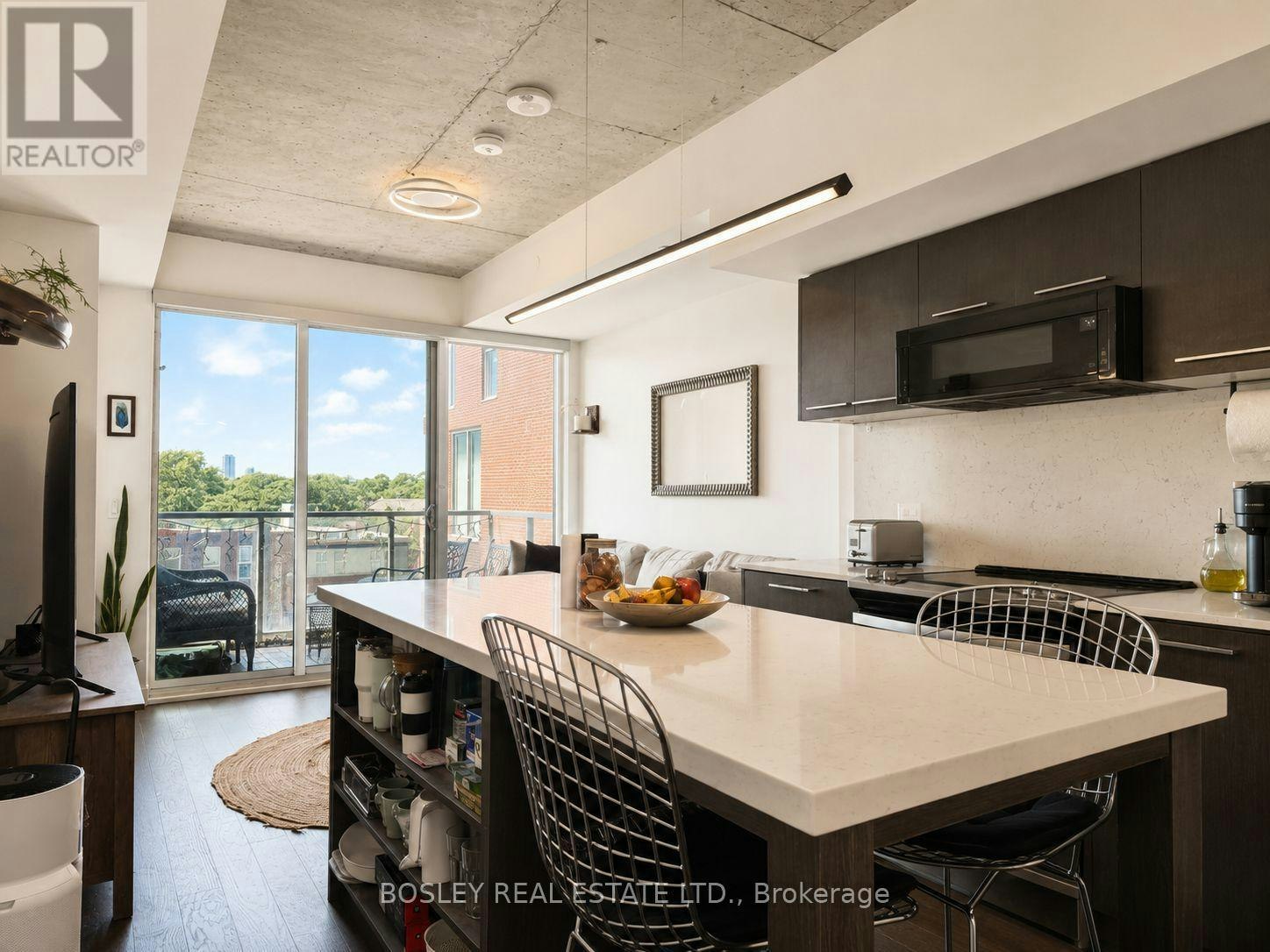 531-30 Baseball Place, Toronto, ON, M4M 0E8 - 4