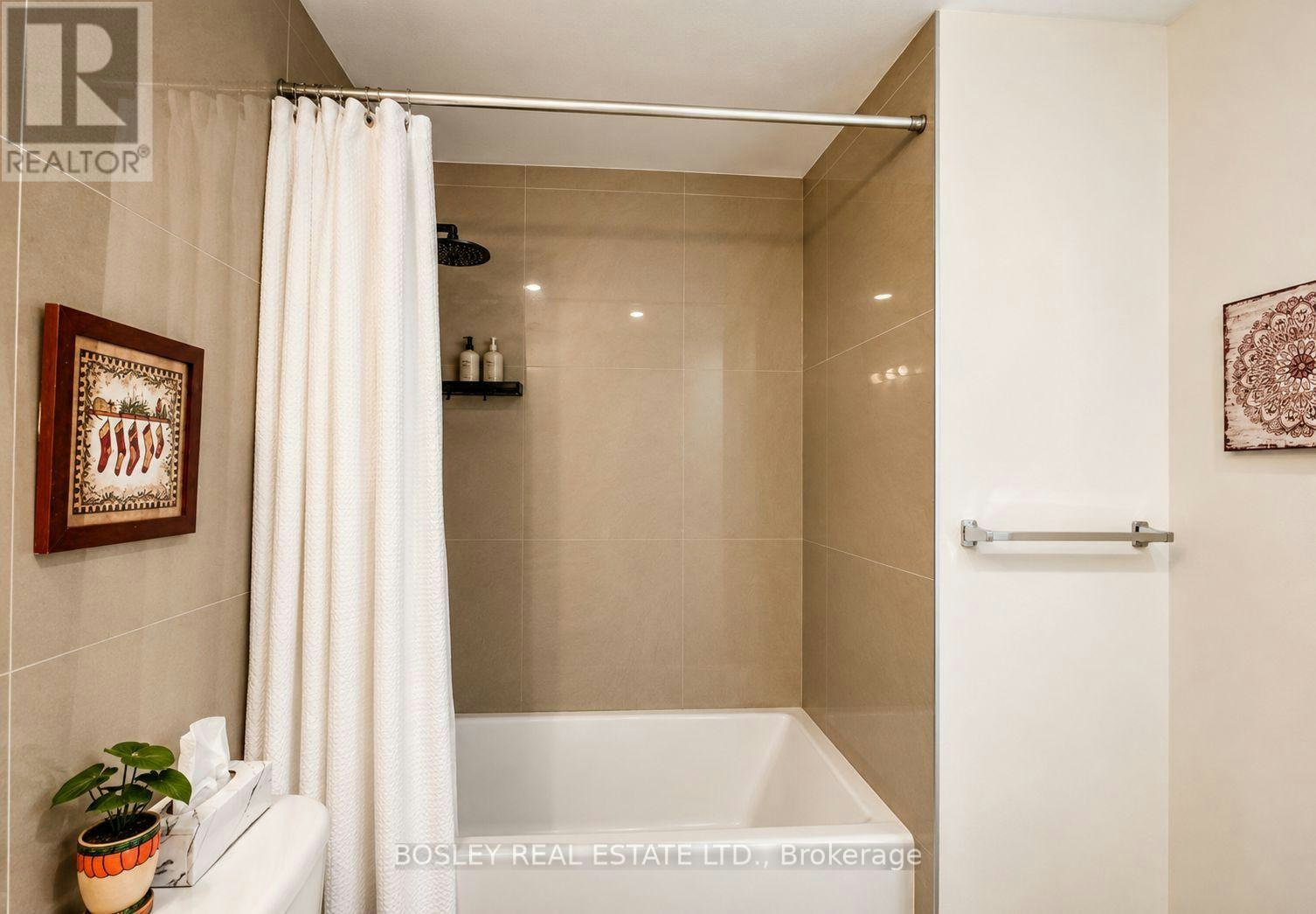 531-30 Baseball Place, Toronto, ON, M4M 0E8 - 13