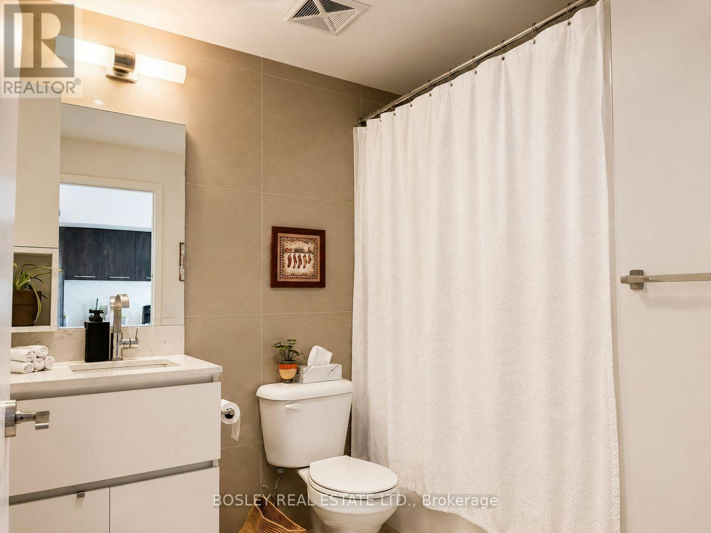 531-30 Baseball Place, Toronto, ON, M4M 0E8 - 12