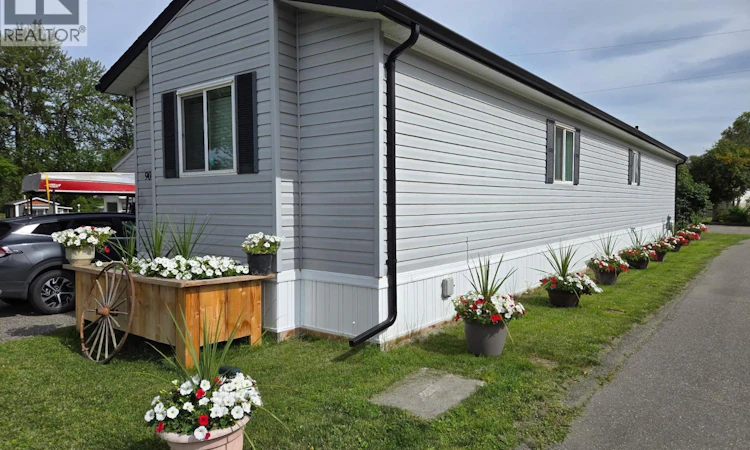 90-684 NORTH Fraser Drive