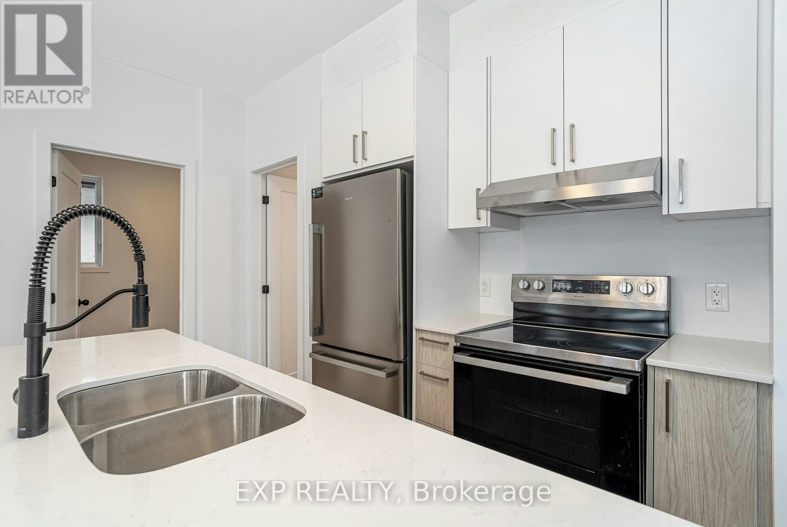B-1377 Louis Lane, Ottawa, ON, K1B 3P2 - 4