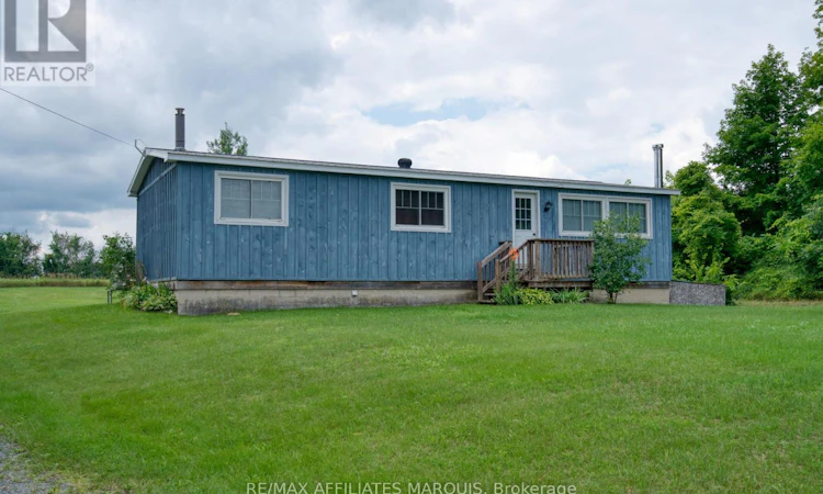 3826 Big Rideau Lake Road