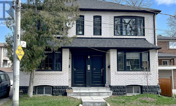 301 Cleveland Street