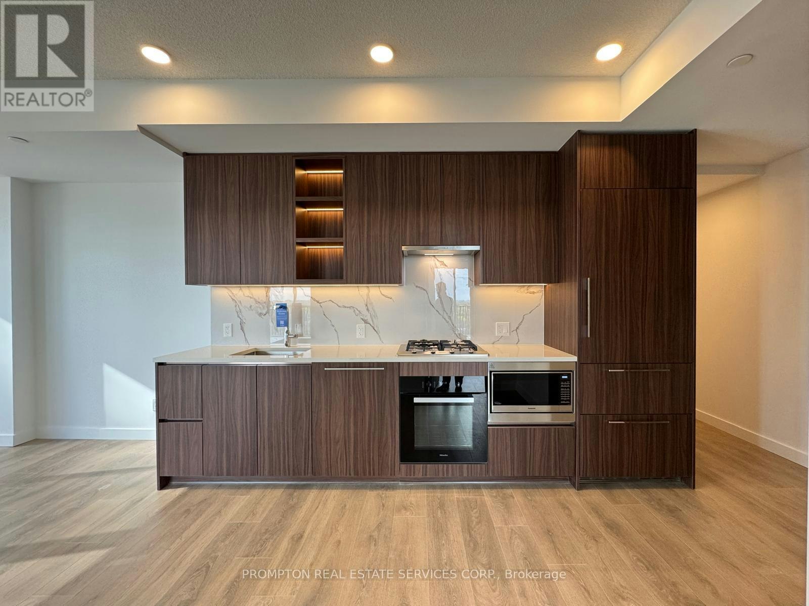 1611-68 Esther Shiner Boulevard, Toronto, ON, M2K 0J6 - 2
