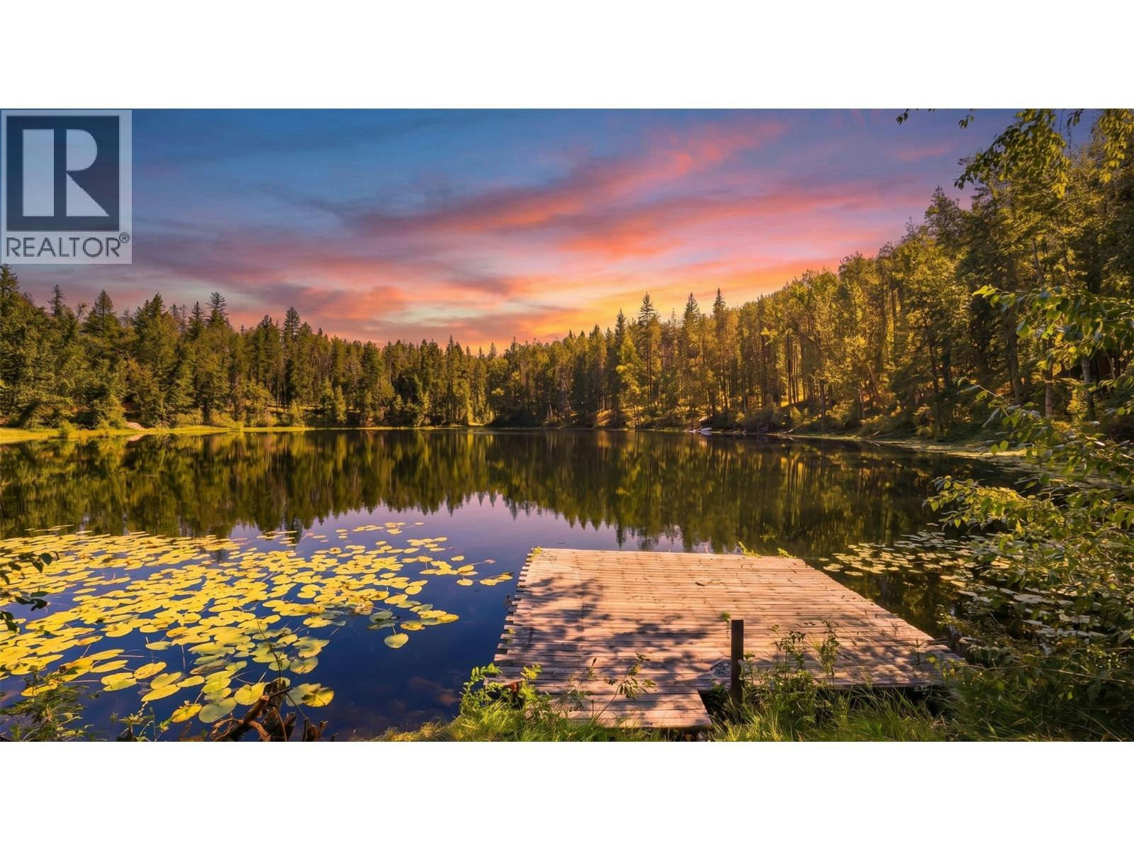 9889 3/95 Highway, Yahk, BC, V0B 2P0