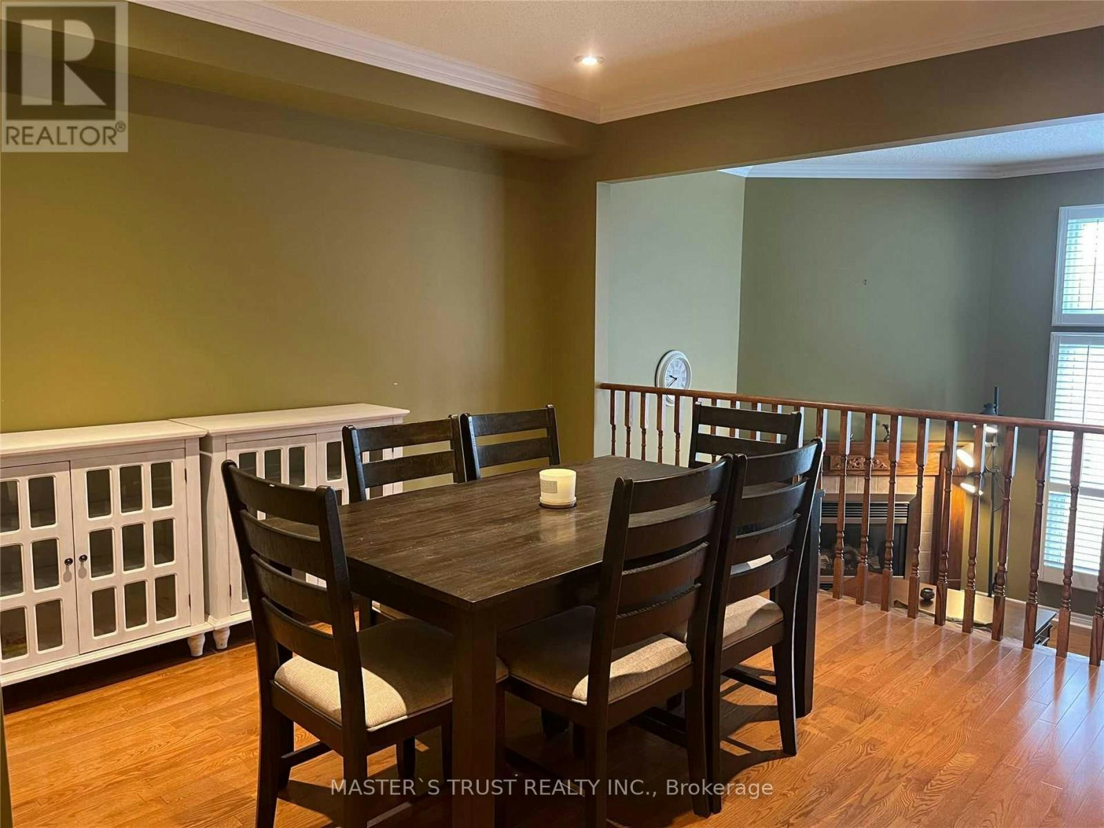 6 Dunkeld Way, Markham, ON, L3T 4Y9 - 9