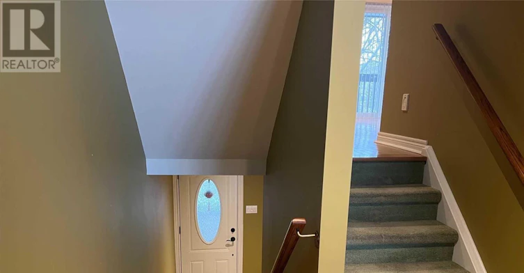 6 Dunkeld Way, Markham, ON, L3T 4Y9 - 3